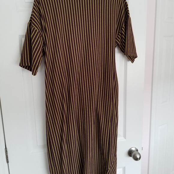 Zara Dress - Picture 2 of 3